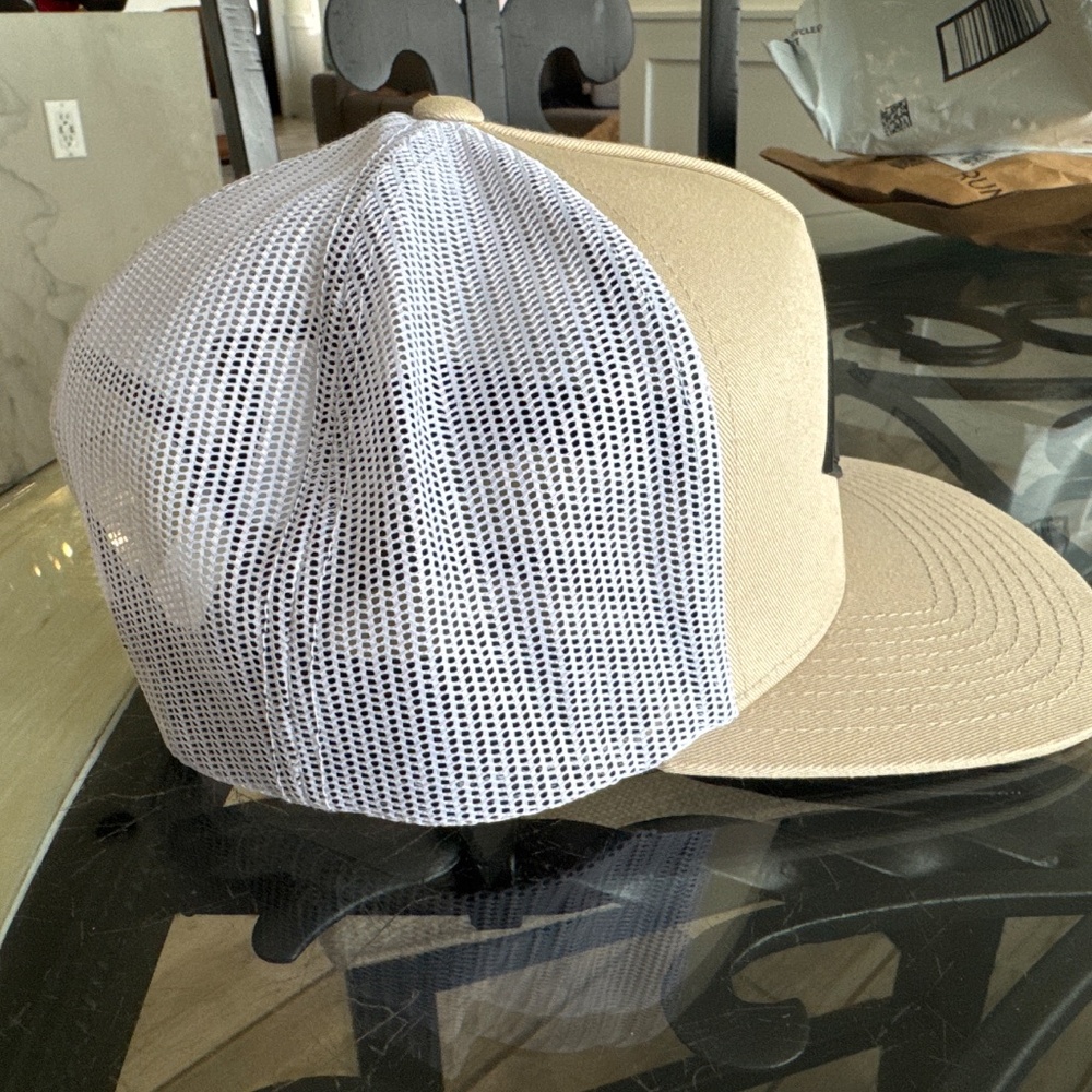 RVCA SnapBack - Picture 2 of 4